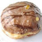 Tradycyjny Paczek z adwokatem / Donut met Advokaatcreme
